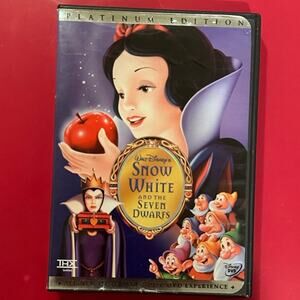 Walt Disney's Snow White and the Seven Dwarfs DVD